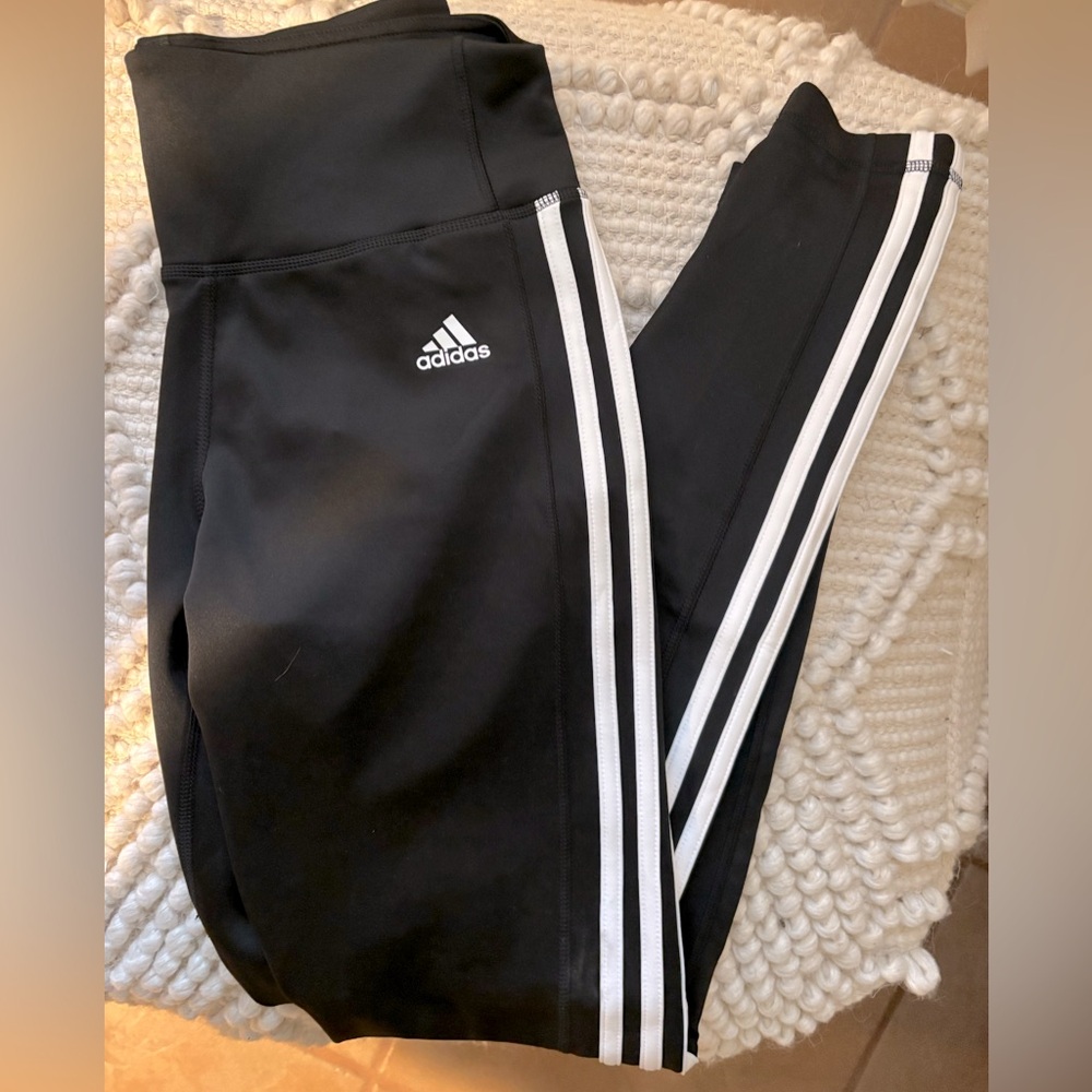 New Adidas Leggings